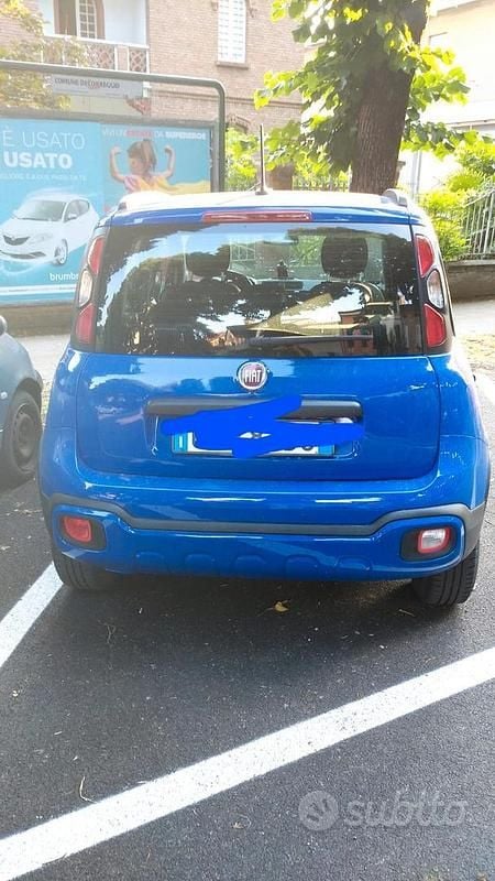 Usata Fiat Panda Cross Cross 69 CV (50 kW) 2020 Blu Utilitaria