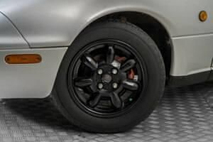 Usata Mazda MX5 90 CV (66 kW) 1995 Grigio Cabrio