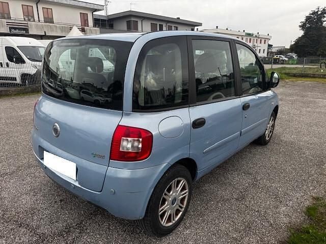 Usata Fiat Multipla Dynamic 103 CV (75 kW) 2006 Blu Monovolume
