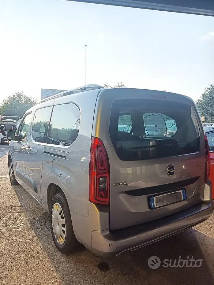 Usata Opel Combo Life XL 110 CV (80 kW) 2019 Grigio Monovolume