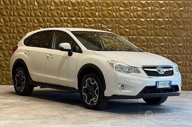 Usata Subaru XV 114 CV (83 kW) 2015 Bianco SUV