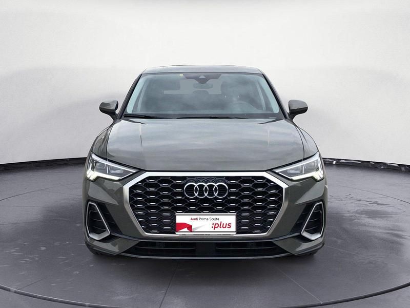 Usata Audi Q3 Sportback Ambiente 150 CV (110 kW) 2025 Grigio SUV