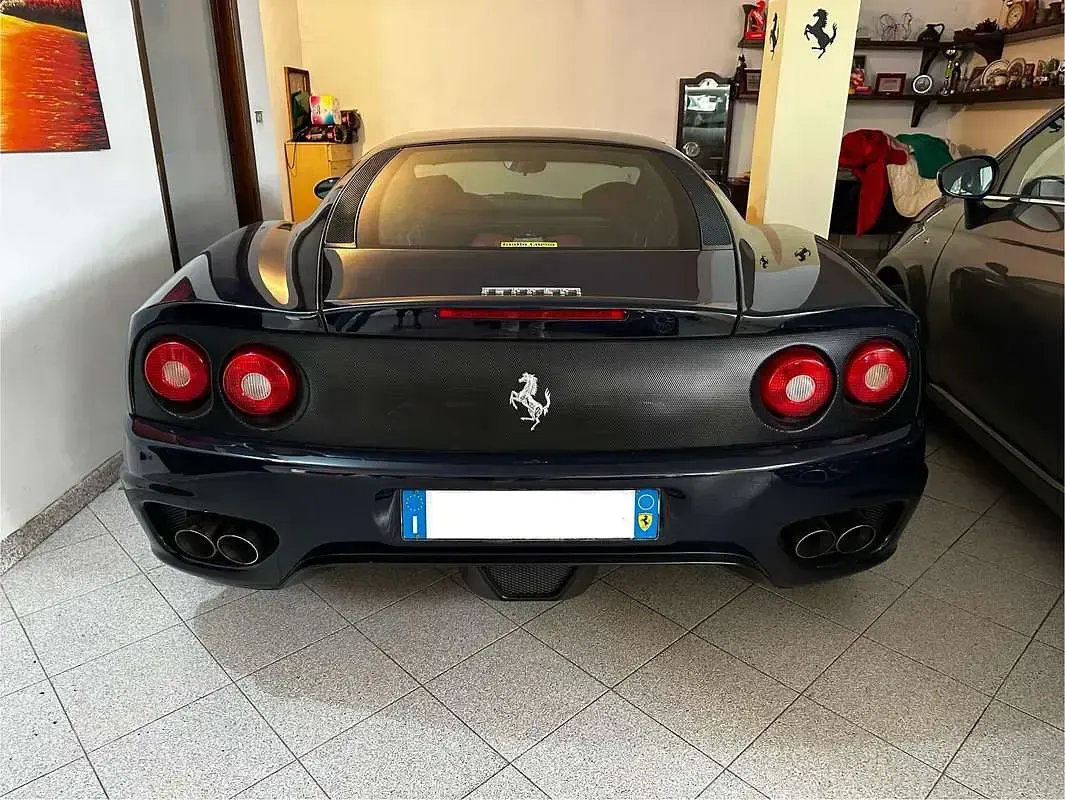 Usata Ferrari 360 400 CV (294 kW) 2000 Blu/azzurro Coupé
