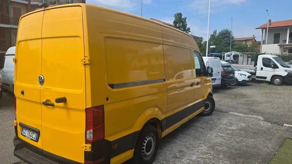 Usata VW e-Crafter 100 kW (136 CV) 2021 Giallo / pastello Furgone