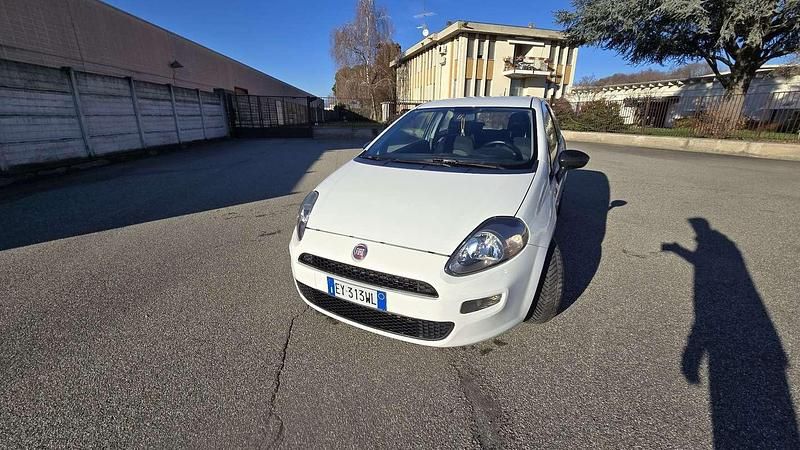 Usata Fiat Punto Evo Dynamic 86 CV (63 kW) 2015 Utilitaria