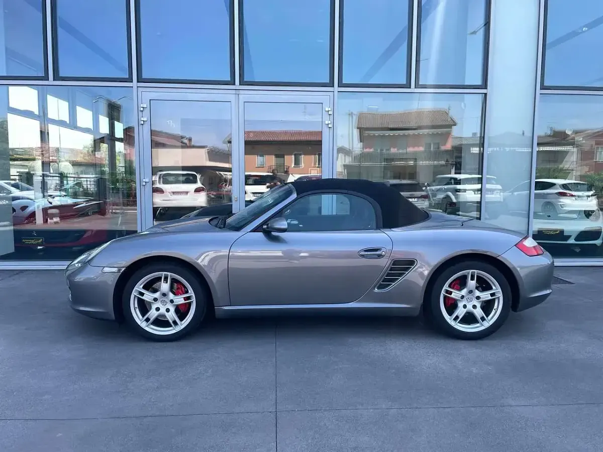 Usata Porsche Boxster Sport 280 CV (205 kW) 2005 Grigio Cabrio