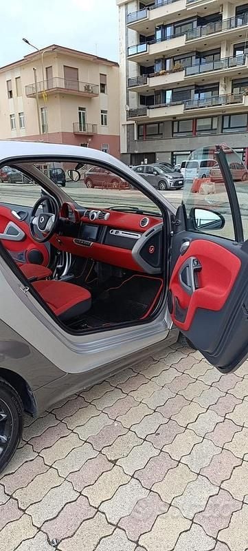 Usata Smart ForTwo Coupé 61 CV (44 kW) 2012 Grigio Coupé