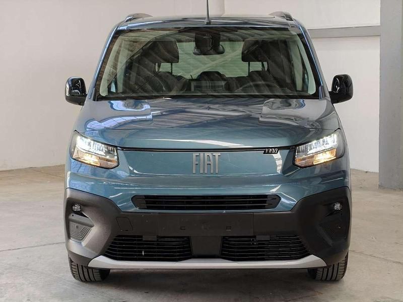 Nuova Fiat Doblò 102 CV (75 kW) 2025 Azzurro Monovolume