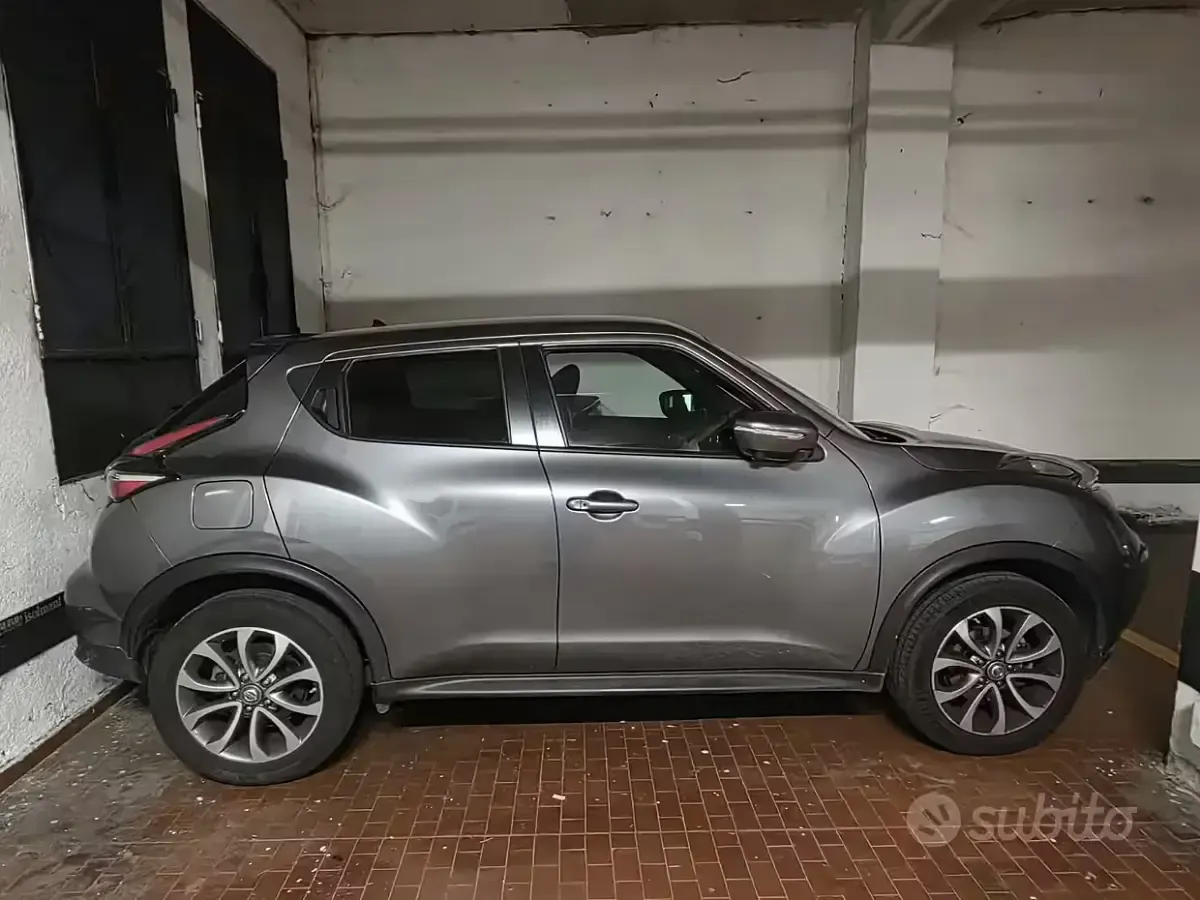 Usata Nissan Juke 115 CV (84 kW) 2014 Grigio SUV