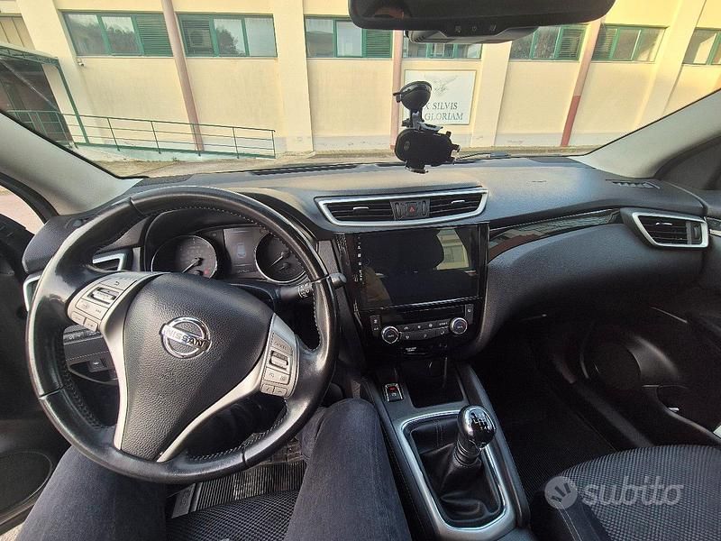 Usata Nissan Qashqai 110 CV (80 kW) 2016 Nero SUV