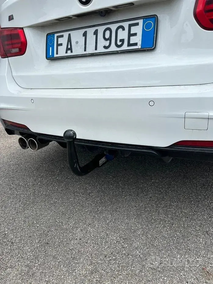 Usata BMW 318 150 CV (110 kW) 2015 Bianco Station wagon