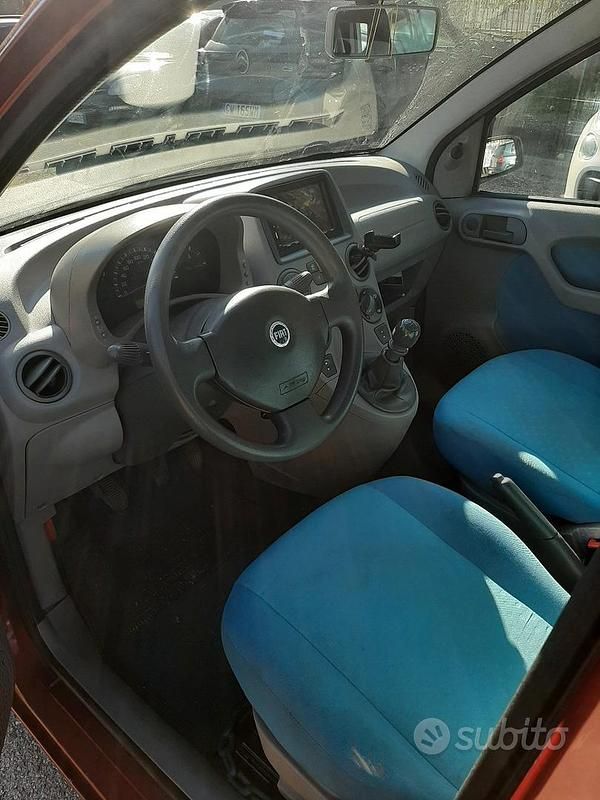 Usata Fiat Panda 54 CV (39 kW) 2004 Rosso Utilitaria
