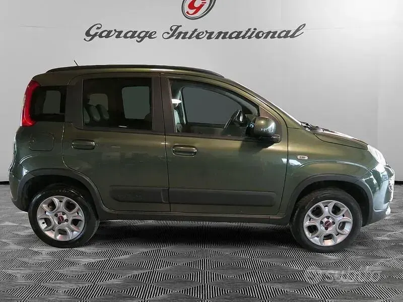 Usata Fiat Panda 4x4 S 95 CV (69 kW) 2016 Verde Utilitaria