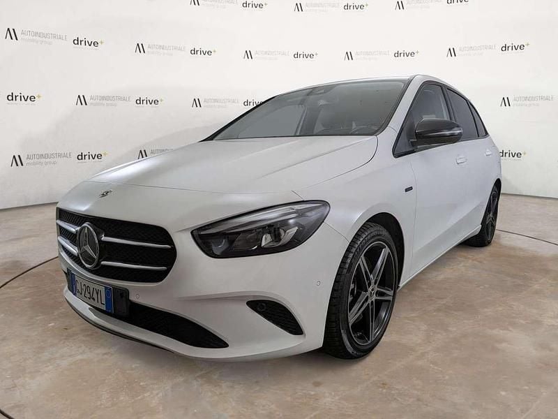 Bianco Usata 2022 Mercedes B250e Monovolume | 27.900 € (Ottimo prezzo) - Immagine 1/4