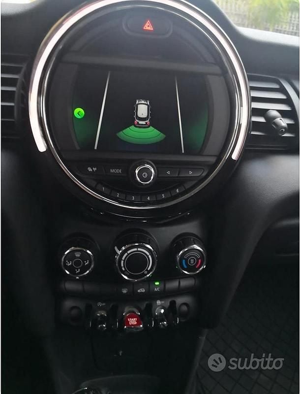 Usata Mini ONE 75 CV (55 kW) 2019 Bianco Utilitaria