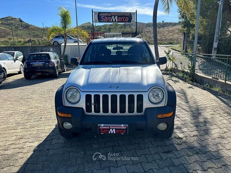 Grigio Usata 2004 Jeep Cherokee Limited SUV | 3200 € (Super prezzo) - Immagine 1/4