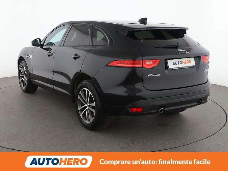 Usata Jaguar F-Pace R-Sport 105 CV (77 kW) 2018 Nero SUV