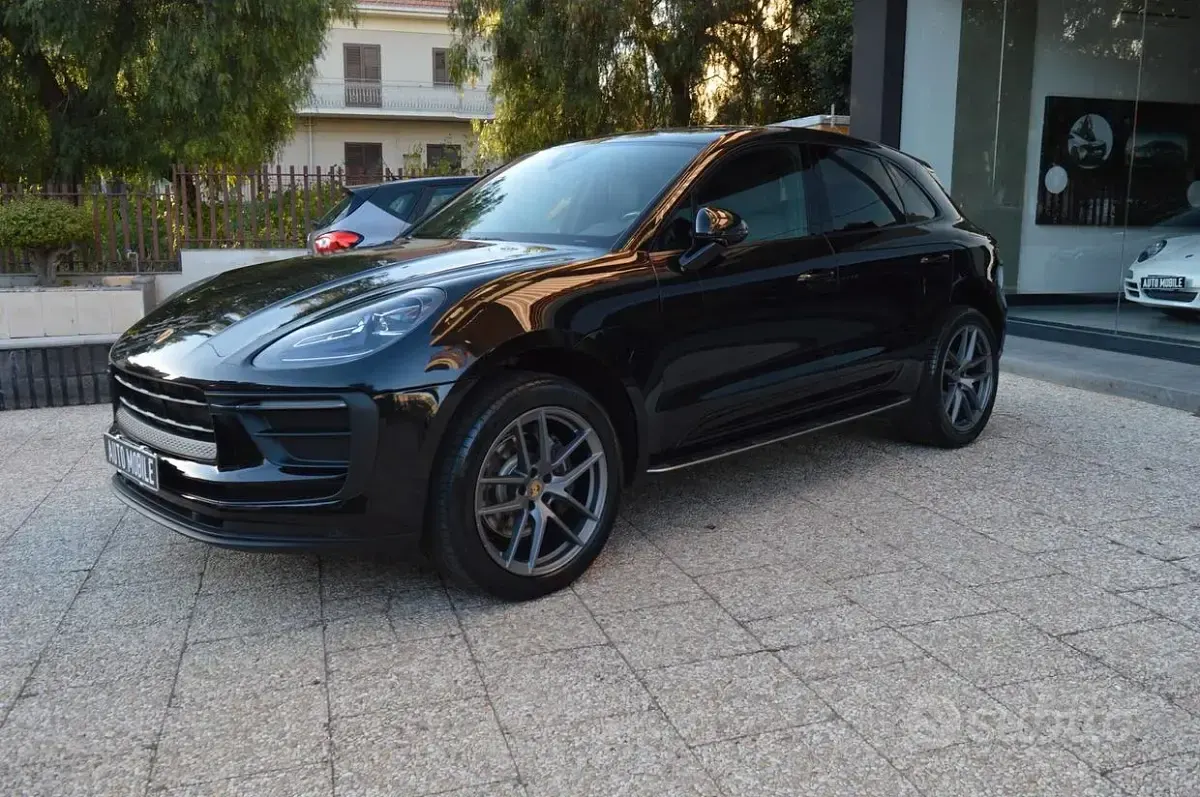 Usata Porsche Macan 265 CV (194 kW) 2022 Nero SUV