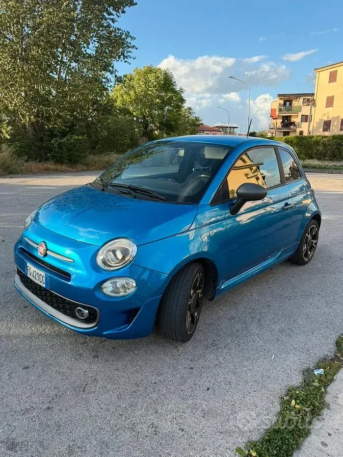 Käytetty Fiat 500S S 69 HP (50 kW) 2016 Sedan