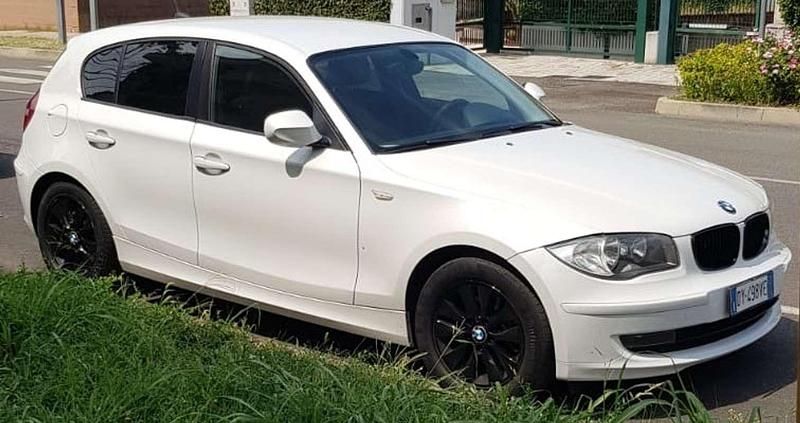 Usata BMW 120 177 CV (130 kW) 2009 Utilitaria
