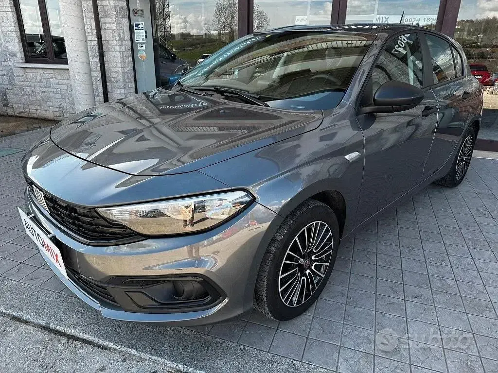 Usata Fiat Tipo City Life 101 CV (74 kW) 2023 Grigio Berlina