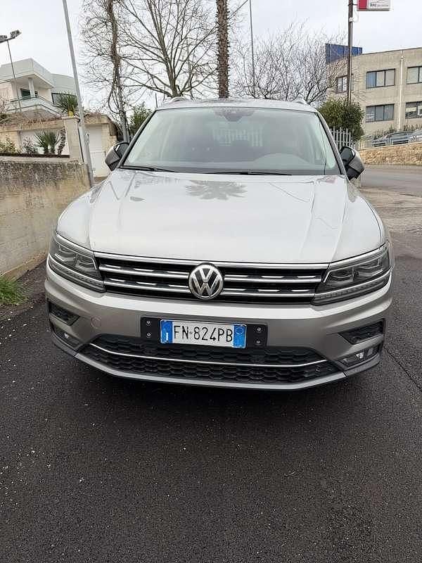 Usata VW Tiguan Advance 190 CV (139 kW) 2017 Grigio SUV