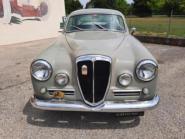 Usata Lancia Aurelia 118 CV (86 kW) 1954 Grigio Coupé