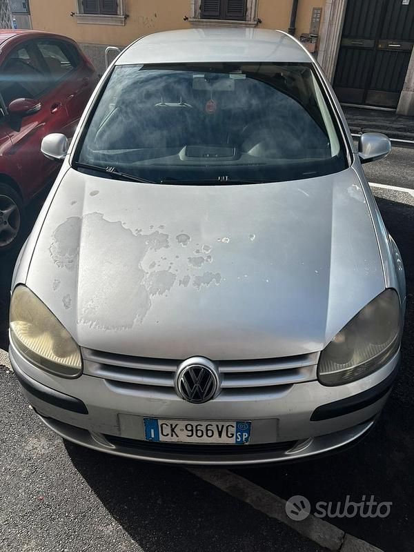 Usata VW Golf IV 116 CV (85 kW) 2005 Grigio Berlina