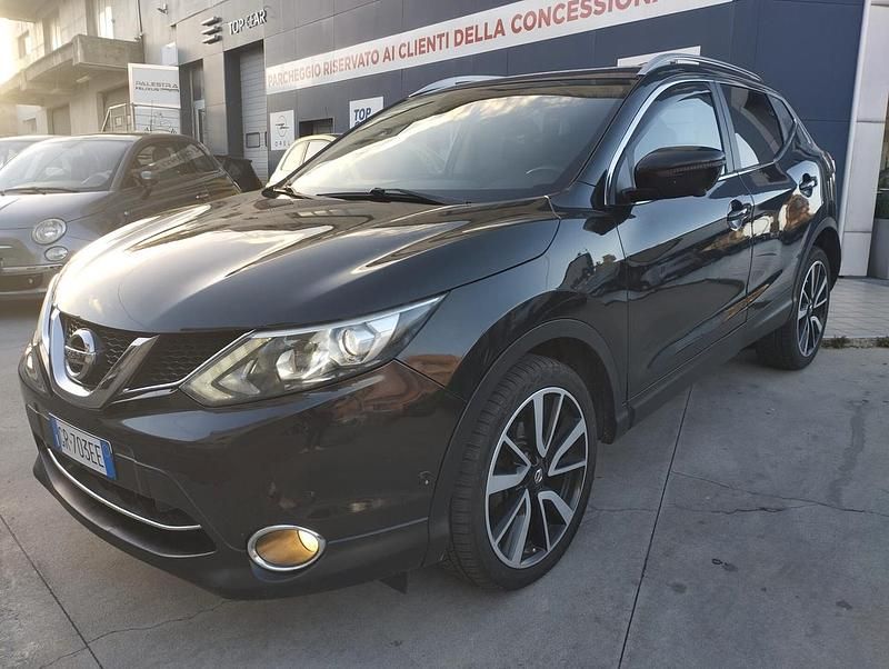 Usata Nissan Qashqai 131 CV (96 kW) 2015 Nero SUV