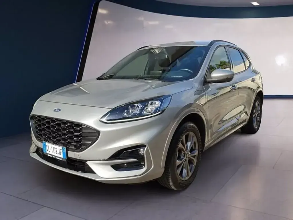Usata Ford Kuga ST-Line X 225 CV (165 kW) 2023 Grigio SUV