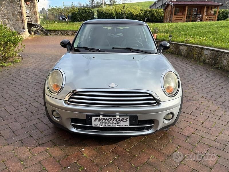 Grigio Usata 2007 Mini Cooper D Due volumi | 1900 € (Super prezzo) - Immagine 1/4