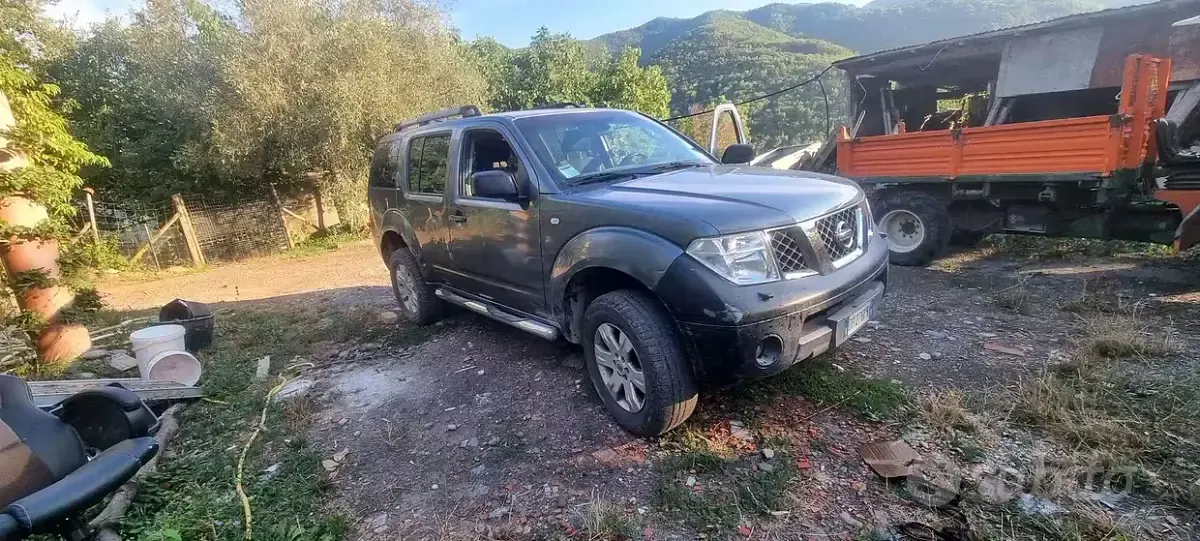 Usata Nissan Pathfinder 171 CV (125 kW) 2007 Grigio SUV