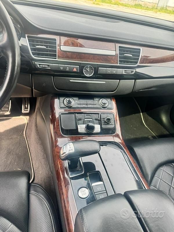 Usata Audi A8 366 CV (269 kW) 2010 Bianco Berlina