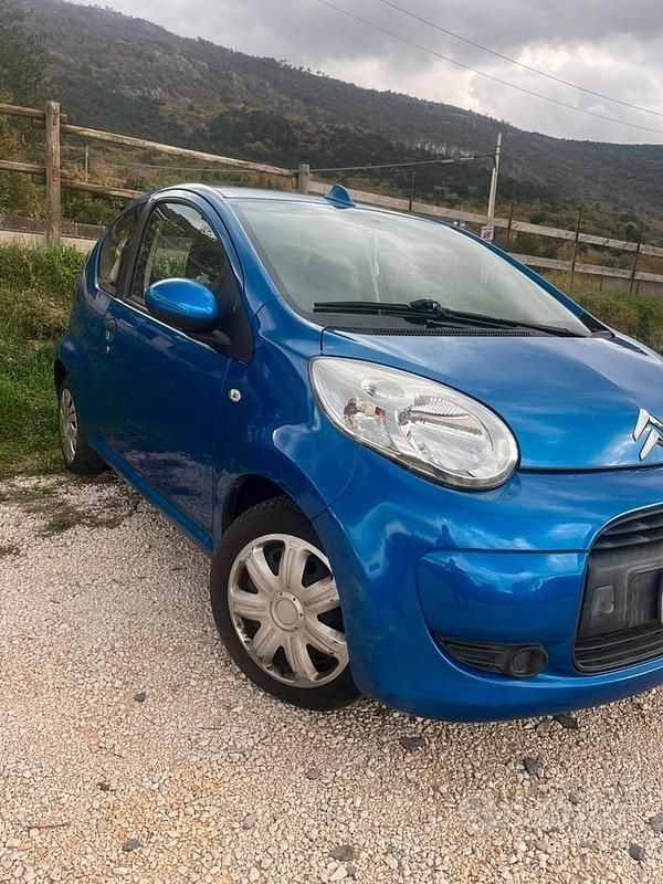 Usata Citroën C1 2010 Blu Utilitaria