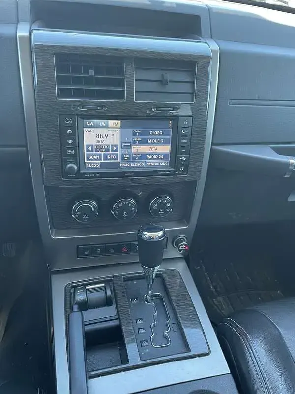 Usata Jeep Cherokee Limited 177 CV (130 kW) 2010 SUV