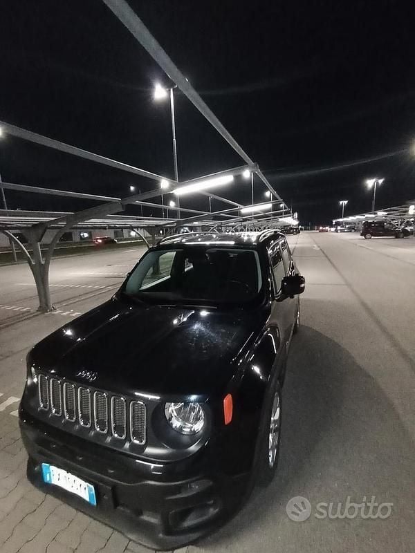 Usata Jeep Renegade Limited 120 CV (88 kW) 2014 Nero SUV