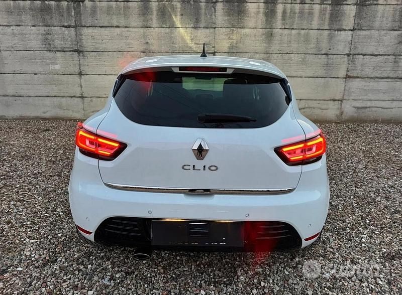 Usata Renault Clio IV 90 CV (66 kW) 2017 Bianco Berlina