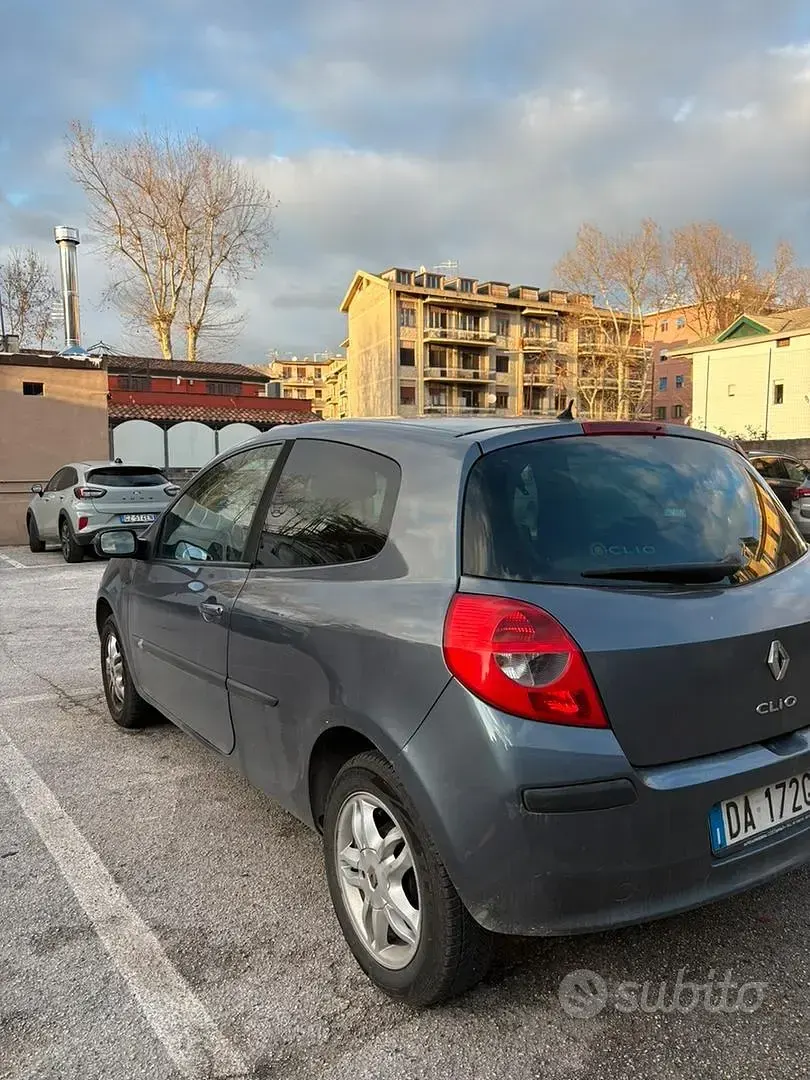 Usata Renault Clio 2006 Utilitaria