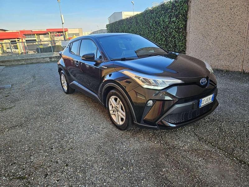 Usata Toyota C-HR 152 CV (111 kW) 2020 Grigio SUV