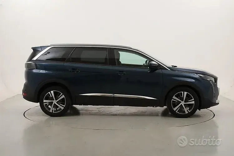 Usata Peugeot 5008 Allure 131 CV (96 kW) 2021 Blu SUV