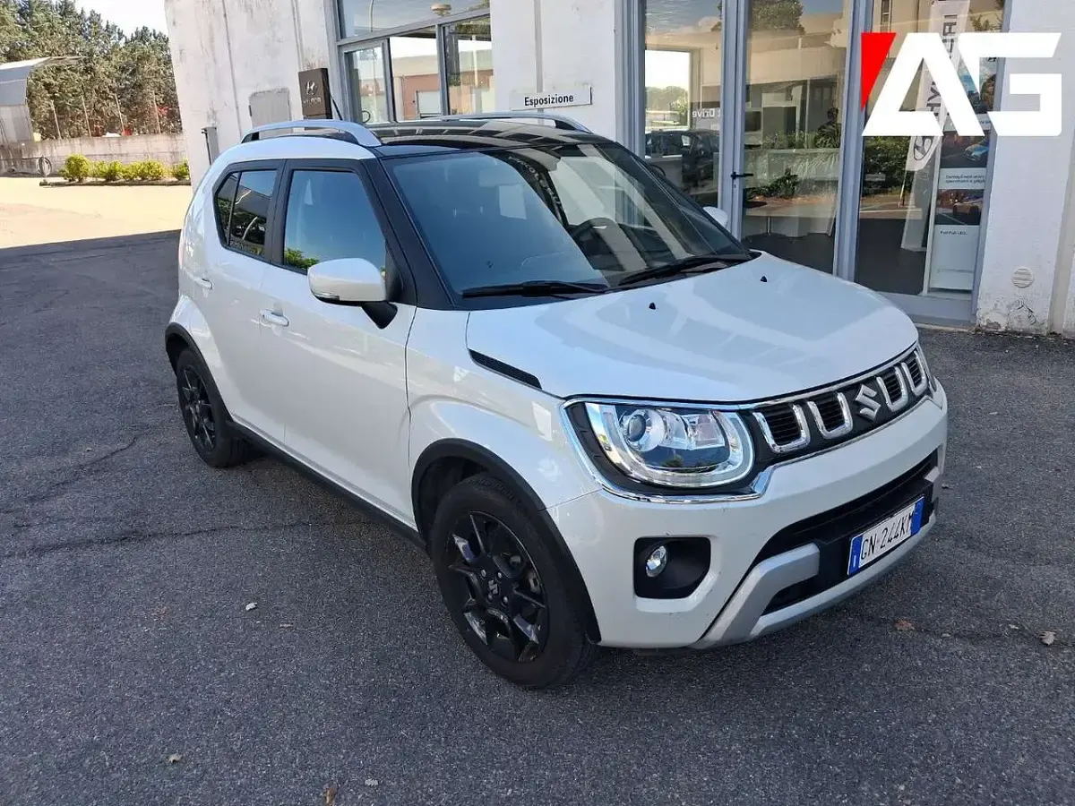 Usata Suzuki Ignis 83 CV (61 kW) 2023 Bianco SUV
