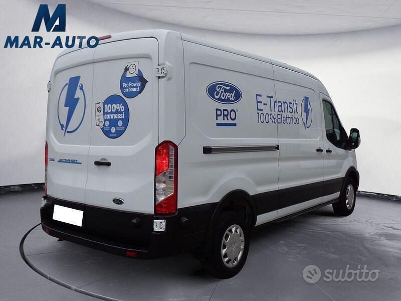 Usata Ford E-Transit Trend+ 135 kW (184 CV) 2022 Bianco Furgone