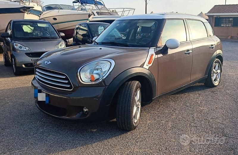 Marrone Usata 2013 Mini Cooper D Countryman SUV | 7900 € (Super prezzo) - Immagine 1/4