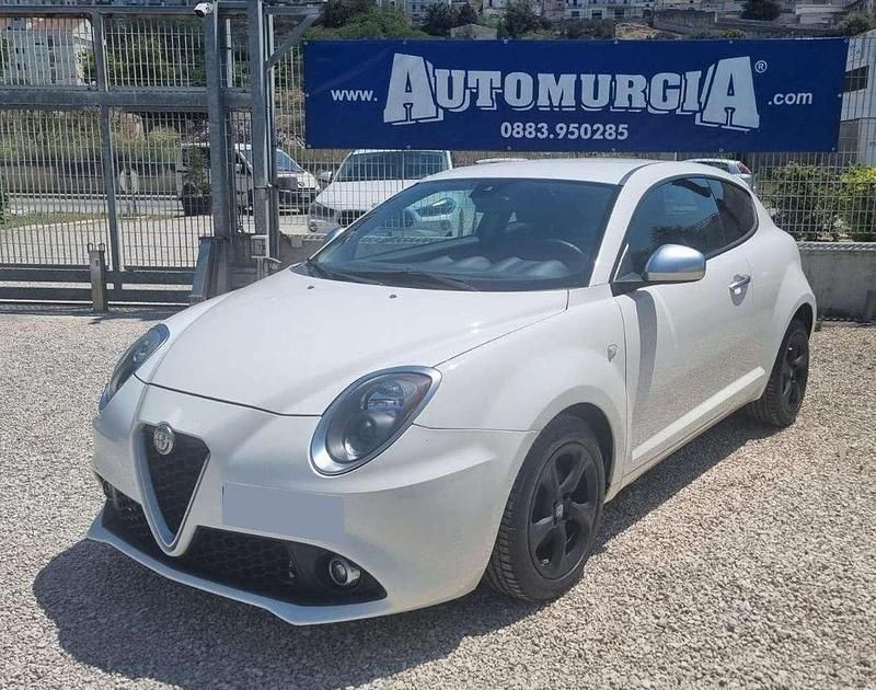 Bianco Usata 2018 Alfa Romeo MiTo Due volumi | 8990 € (Ottimo prezzo) - Immagine 1/4