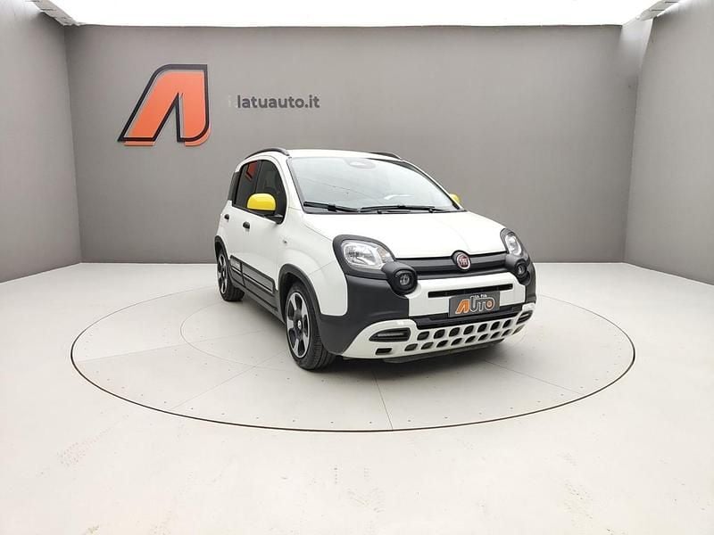 Nuova Fiat Panda Cross Cross 70 CV (51 kW) 2025 Bianco Utilitaria