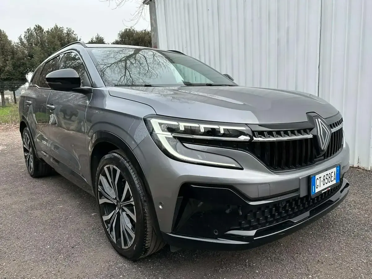 Usata Renault Espace Iconic 130 CV (95 kW) 2024 Grigio SUV