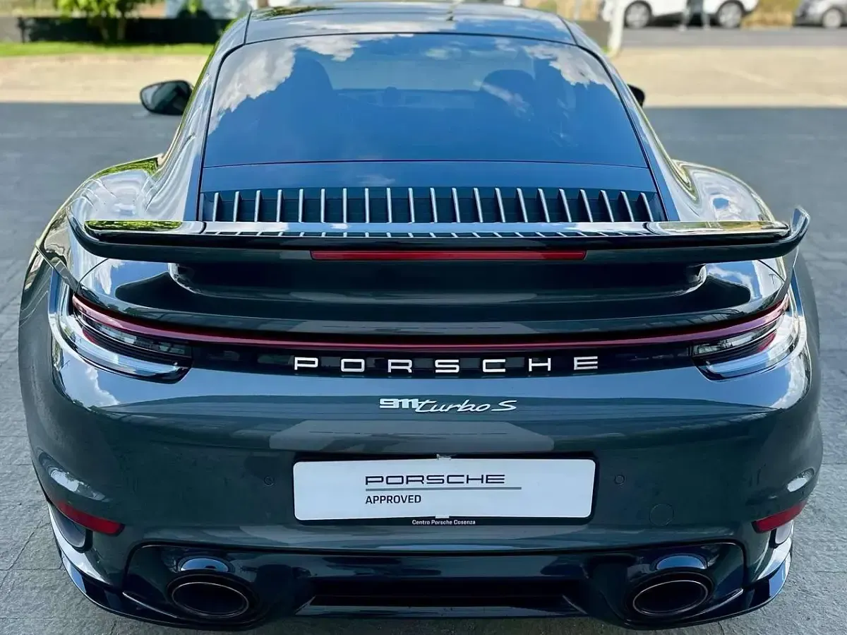 Usata Porsche 911 Turbo S 650 CV (478 kW) 2021 Grigio agata metallizzato Coupé