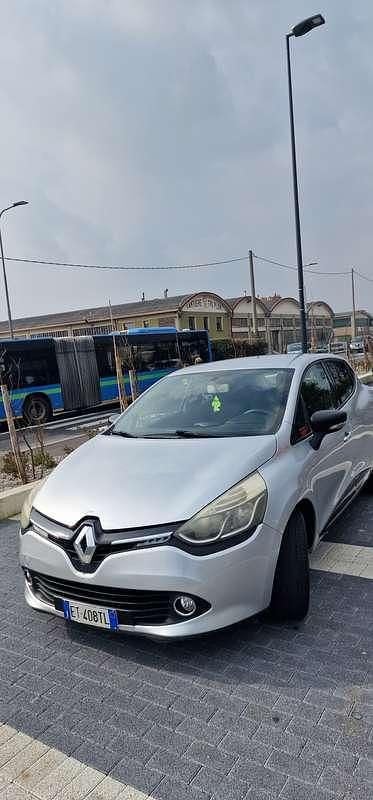 Usata Renault Clio IV 75 CV (55 kW) 2014 Argento Berlina