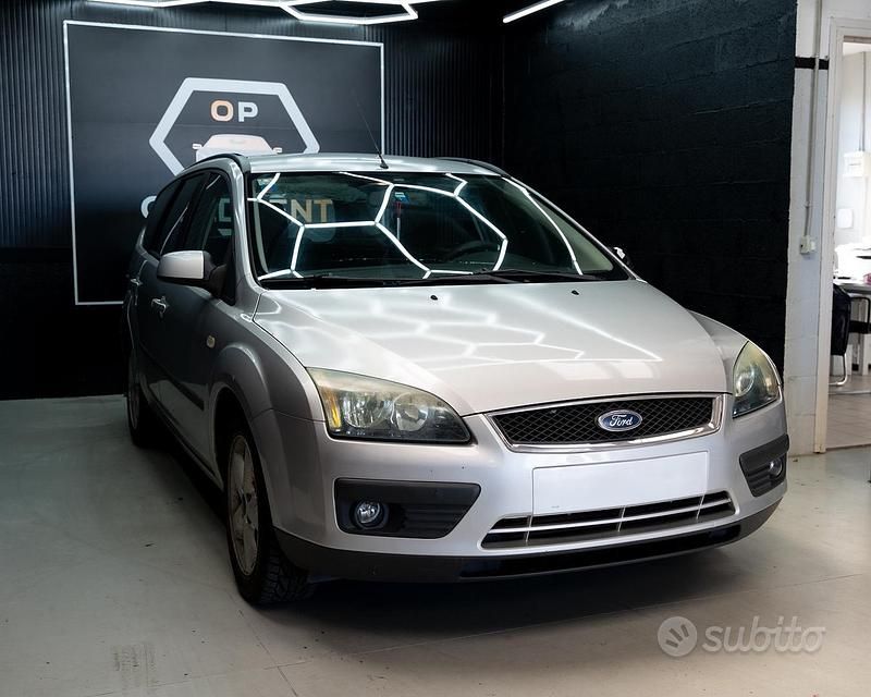 Usata Ford Focus 110 CV (80 kW) 2004 Station wagon