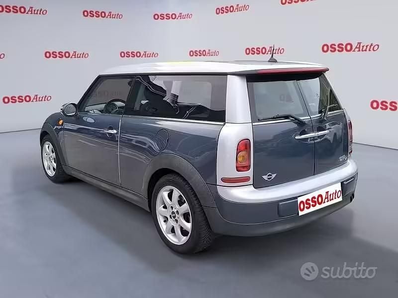 Usata Mini Cooper D Clubman 110 CV (80 kW) 2009 Blu/azzurro Station wagon